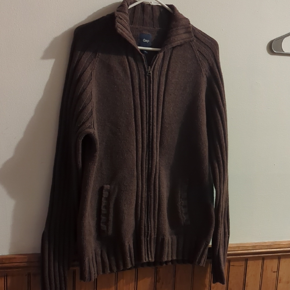GAP Men's Chocolate Zip-Up Sweater Size Medium